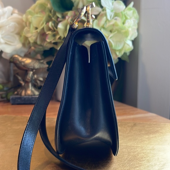 Salvatore Ferragamo Gancini Bit Flap Crossbody Bag in Dark Navy Leather - Picture 8 of 16